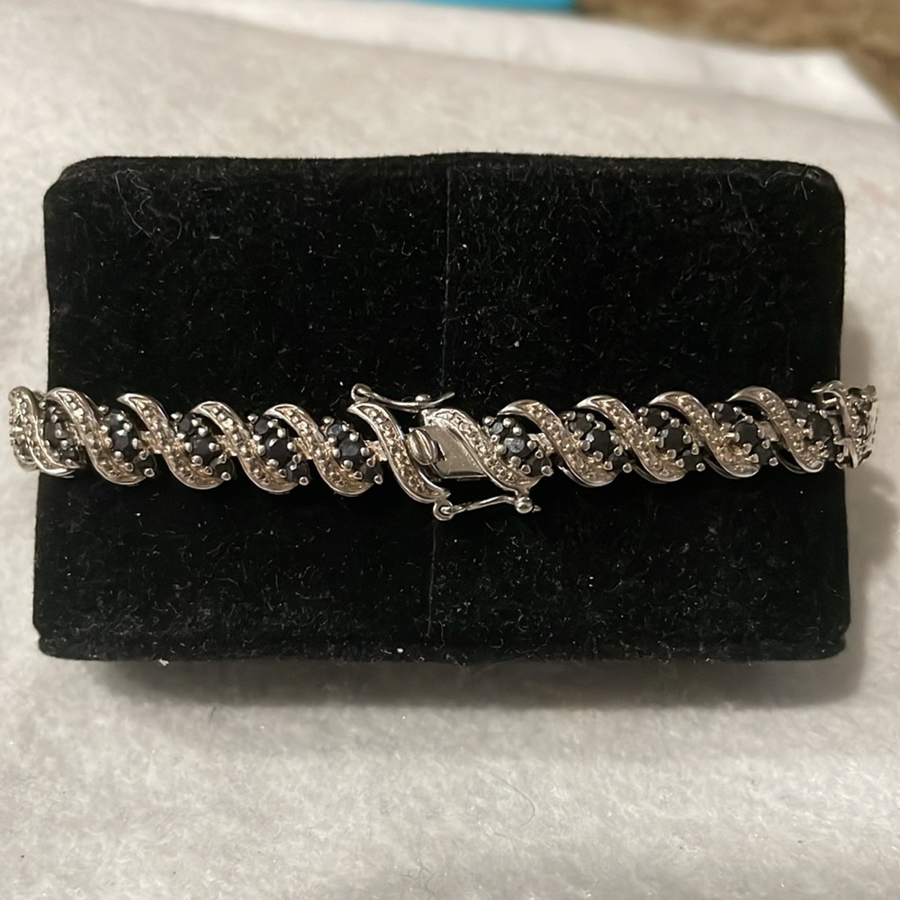 925 Sterling Silver Blue Sapphire & Diamond Tennis Bracelet NOWT🦋 - Picture 9 of 9
